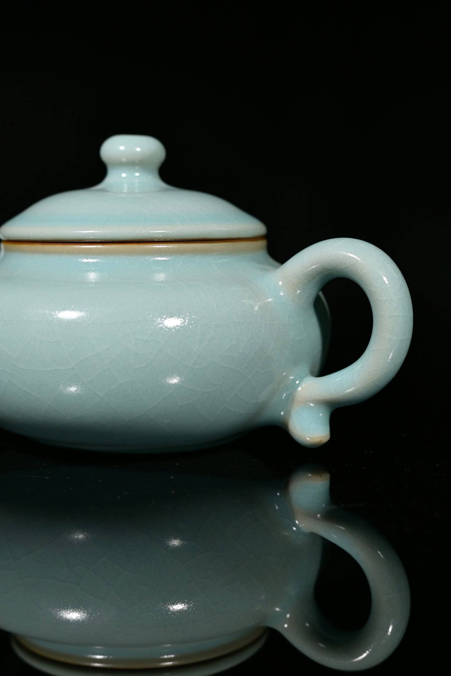Ru Porcelain Vintage Glaze Archaized Teapot 180ml