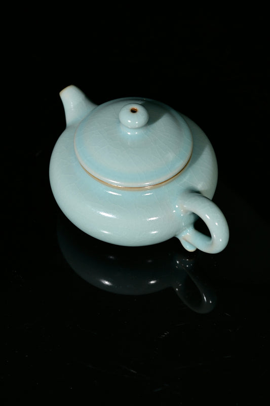 Ru Porcelain Vintage Glaze Archaized Teapot 180ml