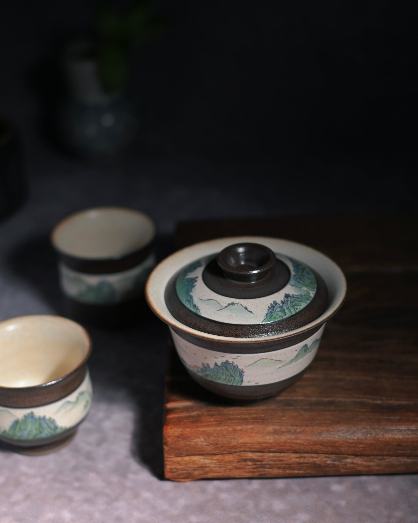 Hand-Painted "A Thousand Li of Rivers and Mountains" Kohiki Gaiwan Set 90ml