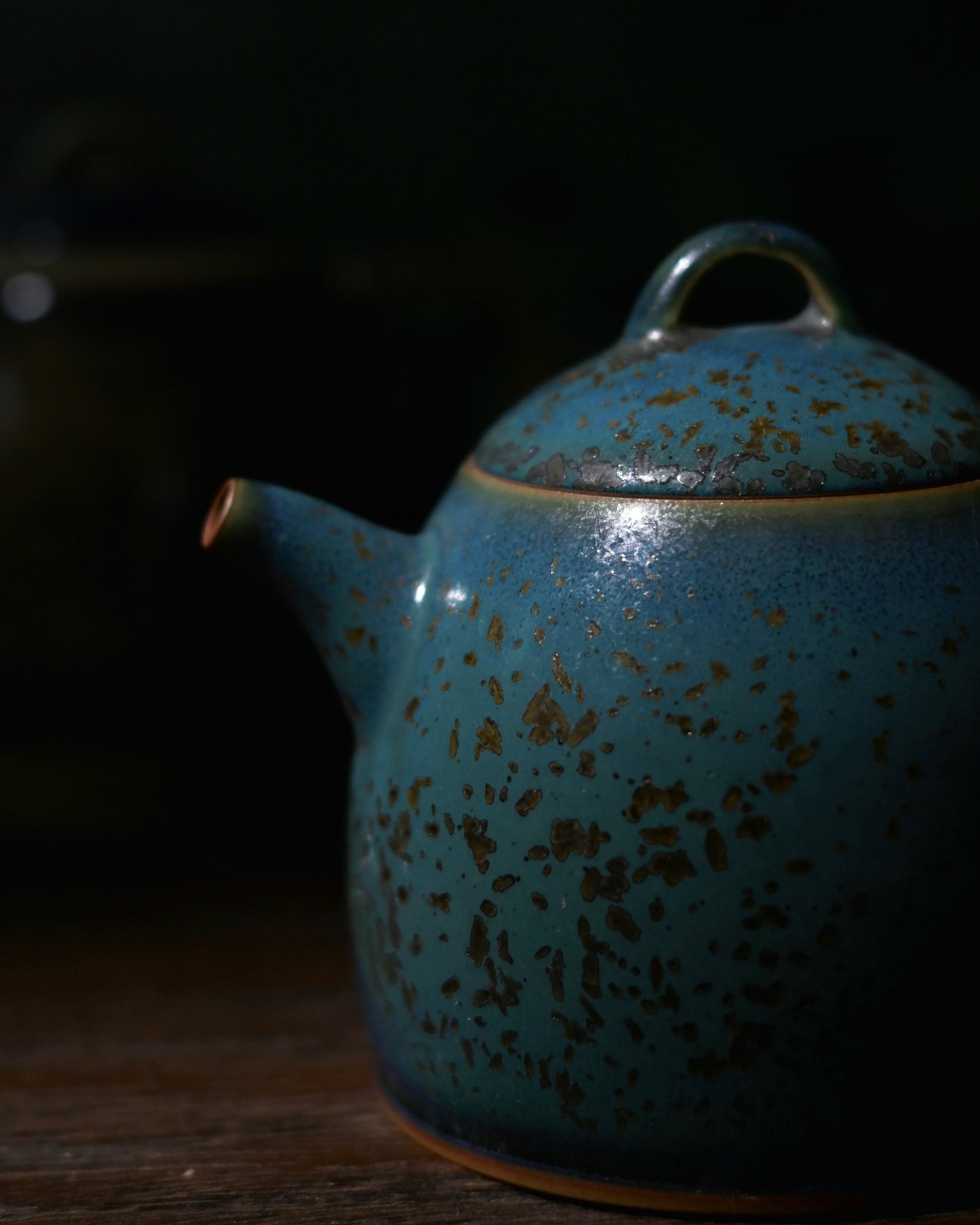 Jun Ware "Qin Quan" Teapot in Pine-Green Celadon 210ml