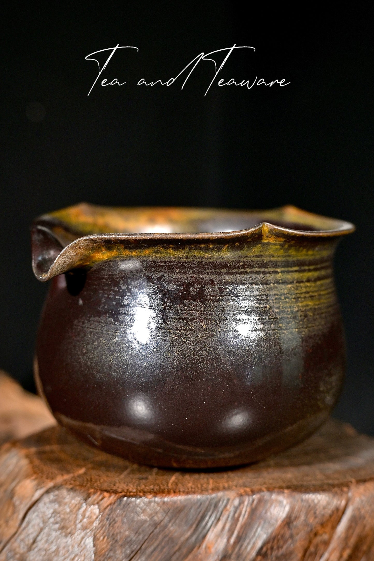 Pièce unique en bois cuit, boue artisanale noire et or, tasse d'équité 200 ml