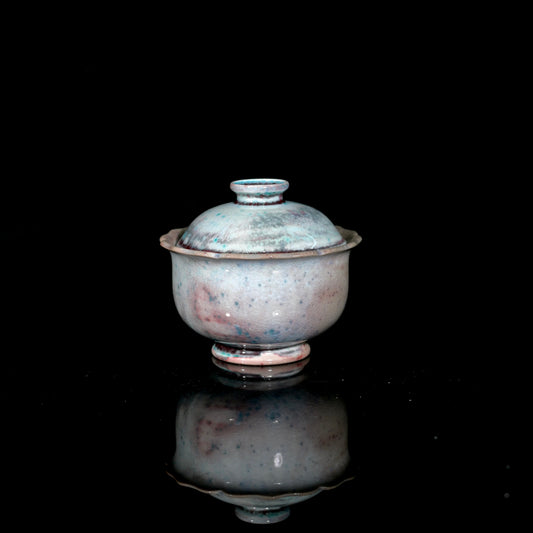 Unique Piece Wood-Fired Soda-Glazed Petal-Rim Gaiwan 100ml