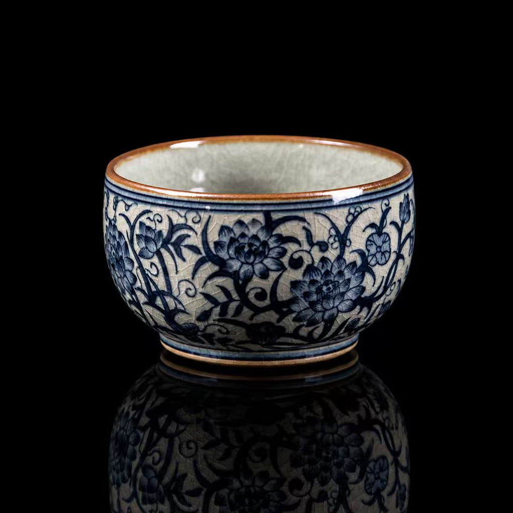 Blue and White Porcelain Underglaze Hand-Painted Intertwined Lotus Teacup 130ml