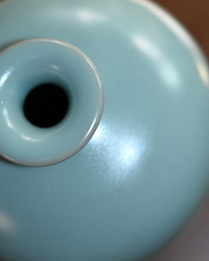 Ru Ware Sky-Blue Glaze Plum Vase