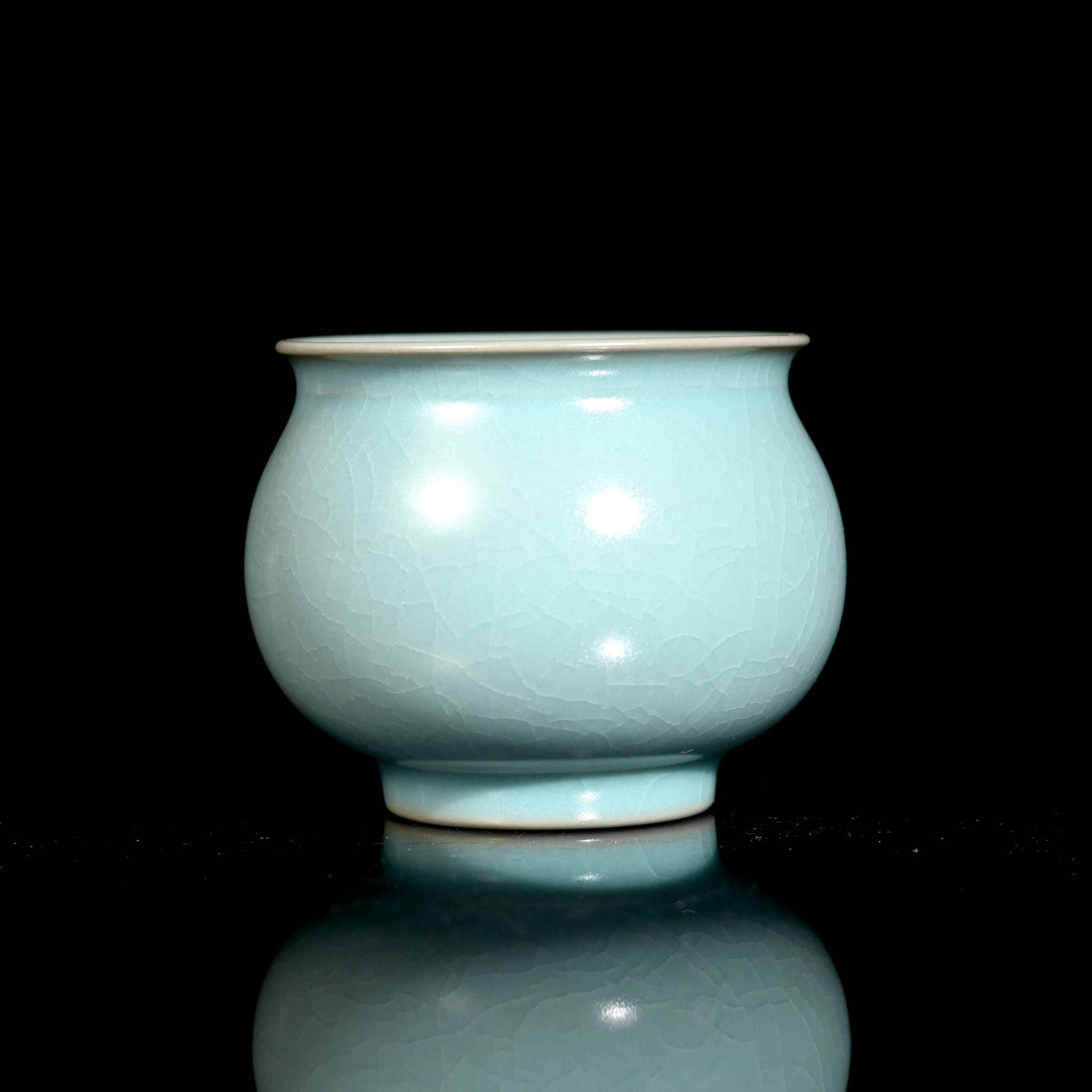 Ru Ware Raw Mineral Sky-Blue Rounded Teacup 150ml