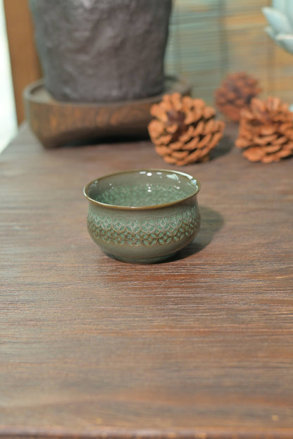 Longquan Celadon Ge Kiln Iron-Clay Linglong porcelain Teacup 100ml