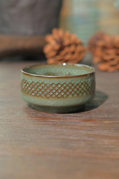 Longquan Celadon Ge Kiln Iron-Clay Linglong porcelain Teacup 100ml