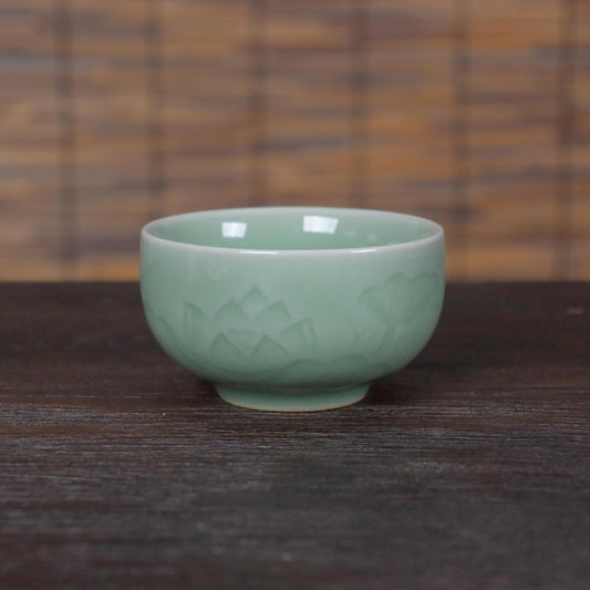 Longquan Celadon Lotus Pattern Plum-green Tea cup