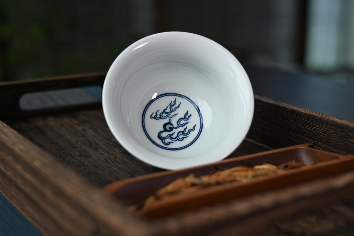 Jingdezhen Blue and White Host Tea Cup with Qilin Design