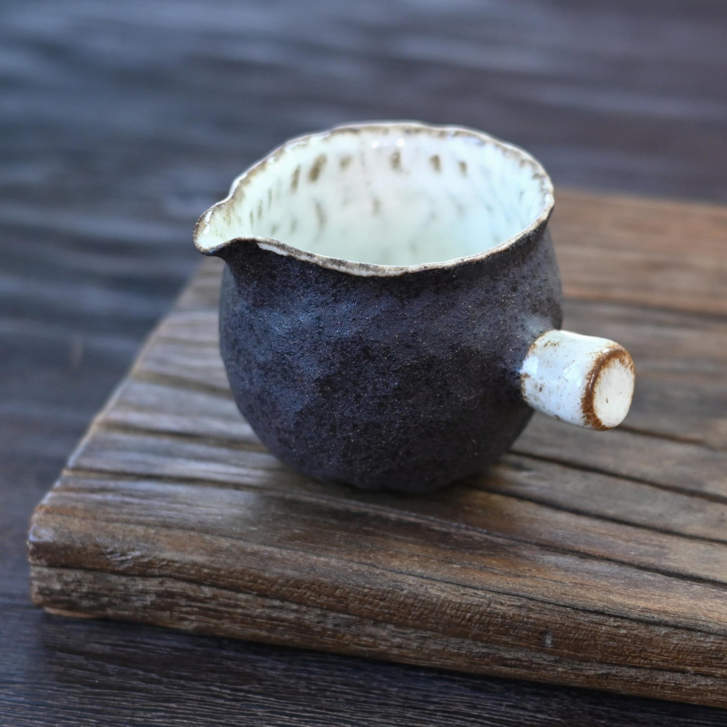 Wabi-sabi Style Coarse Pottery Fairness Cup