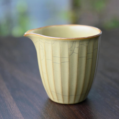 Celadon-Ge Kiln Teekanne (Fairness-Becher) Rissmuster Teekanne