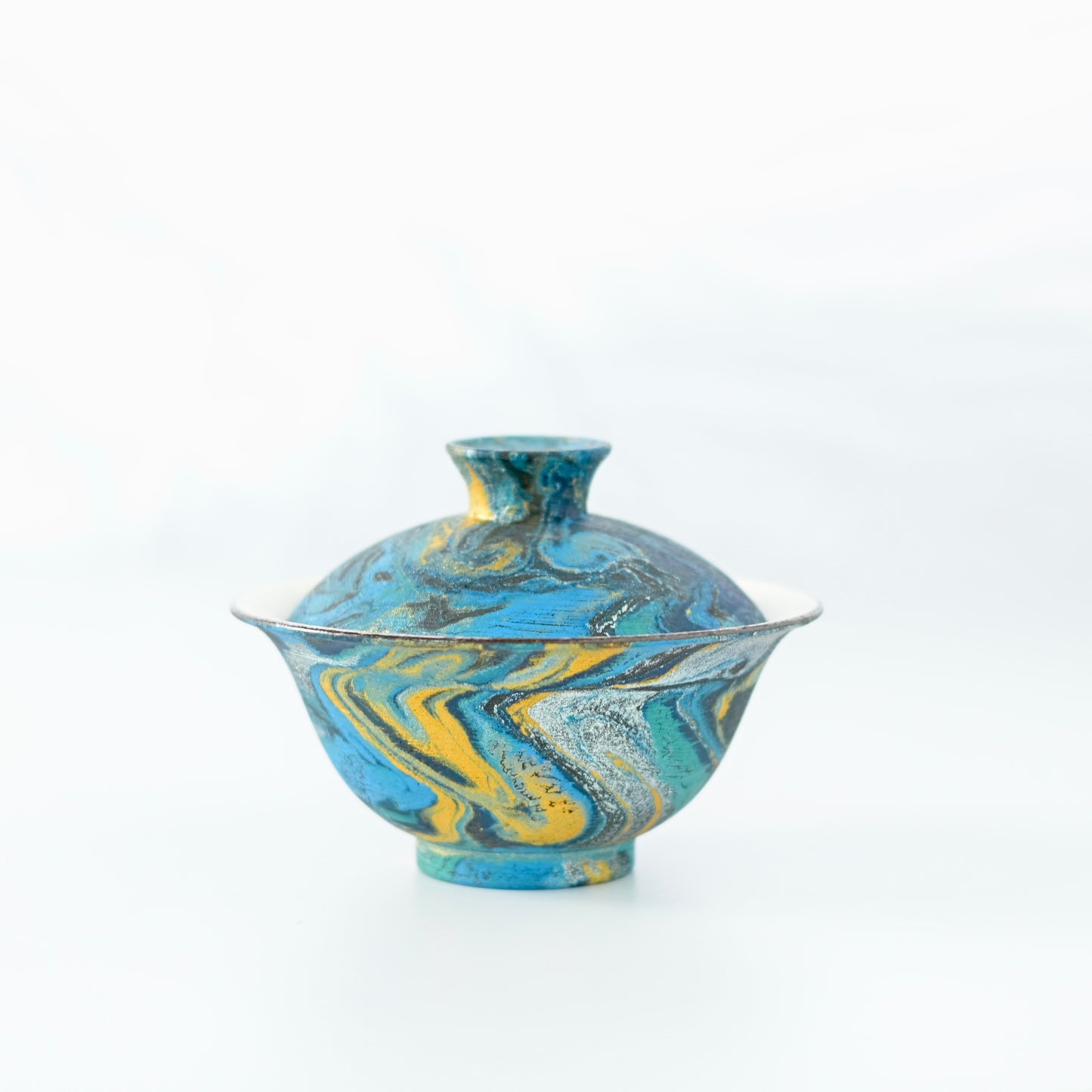 Unique Piece Galaxy-Inspired Kohiki Lidded Bowl with Japanese Urushi Lacquer  Gaiwan