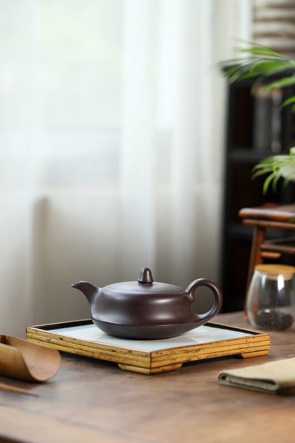 Théière en terre cuite pourpre semi-artisanale Pot Zisha de Yixing.