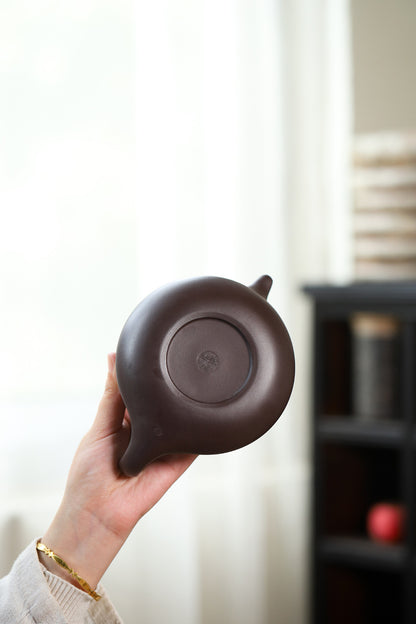 Théière en terre cuite pourpre semi-artisanale Pot Zisha de Yixing.