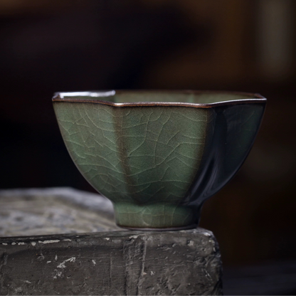 Longquan Celadon "Ge" Kiln Iron-Clay Octagonal Teacup 100ml