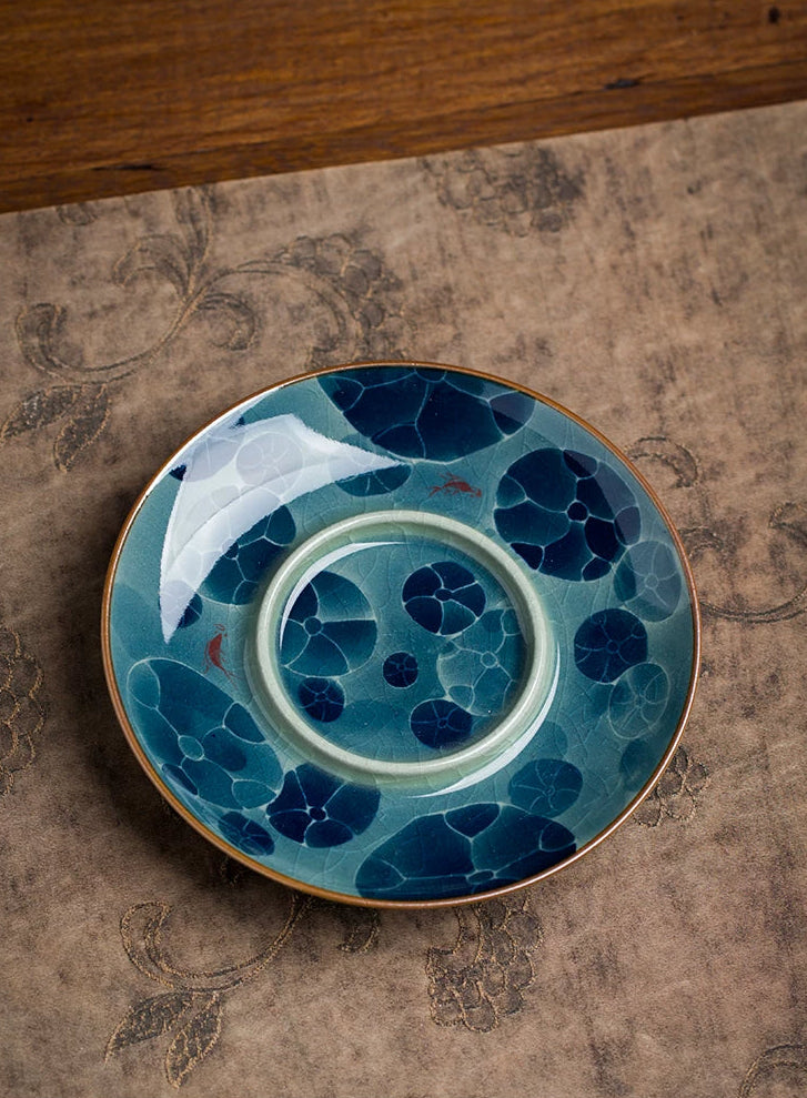 Jingdezhen artisan porcelain gaiwan for brewing Puerh, Oolong, and Green tea.