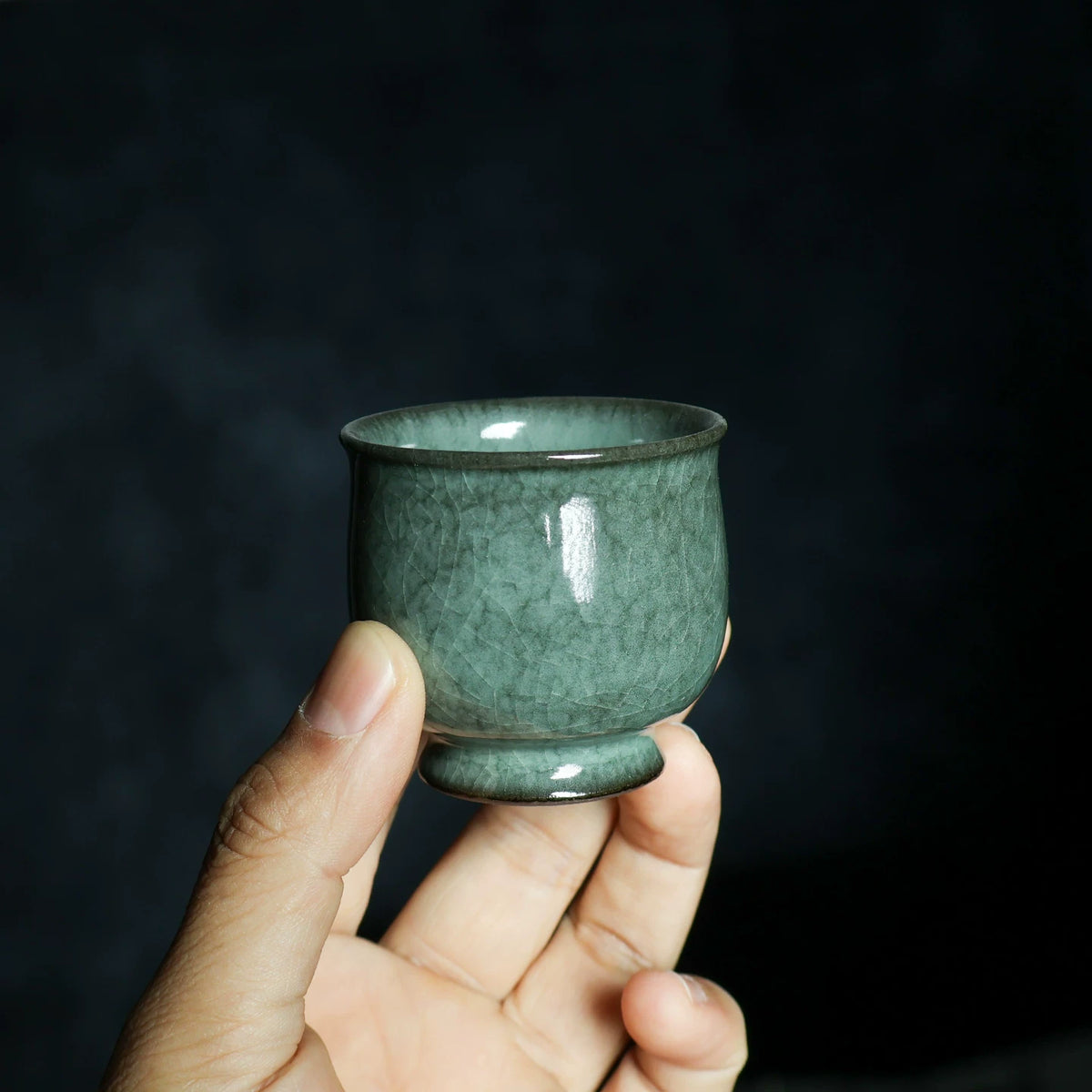 Longquan Celadon "Ge" Kiln Iron-Clay Ice-Crackle Teacup 70ml