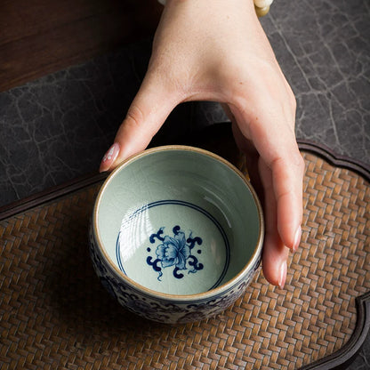 Hand-Painted Blue and White Porcelain Plantain Leaf Teacup 110ml