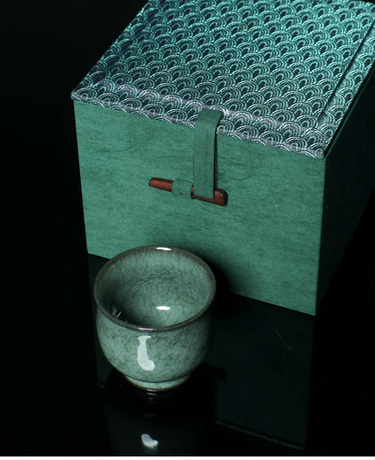 Longquan Celadon "Ge" Kiln Iron-Clay Ice-Crackle Teacup 70ml