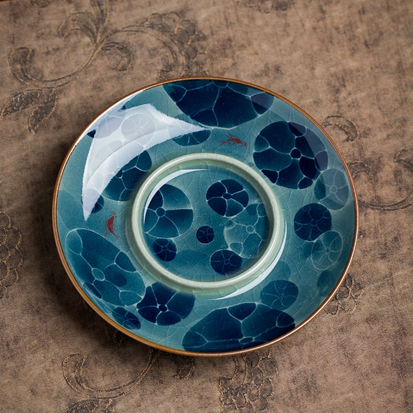 A collector's edition Jingdezhen gaiwan, 100% hand-painted underglaze floral porcelain.