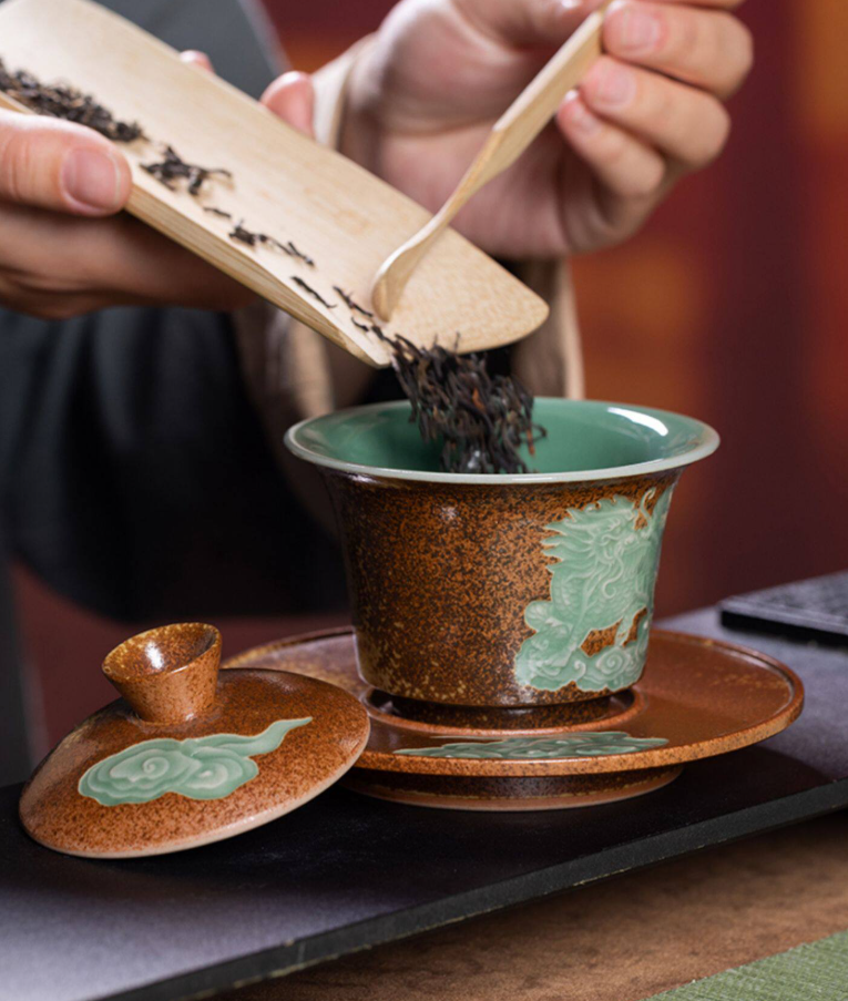 Longquan Celadon Wood-Ash Glaze Pixiu Relief Gaiwan 160ml