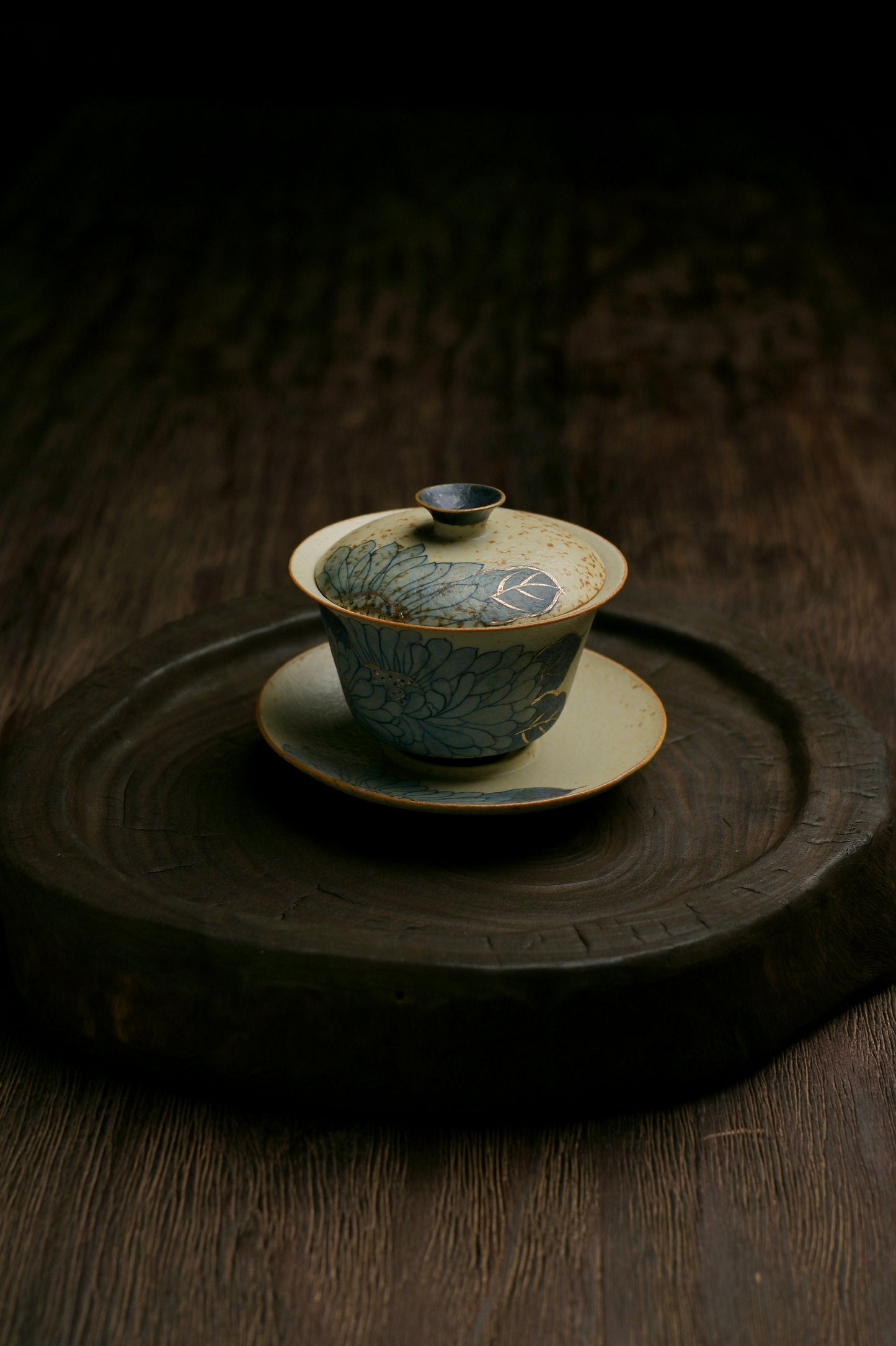 Retro Hand-Painted Lotus Design Caramel Glaze Vintage Tea Bowl / Gaiwan