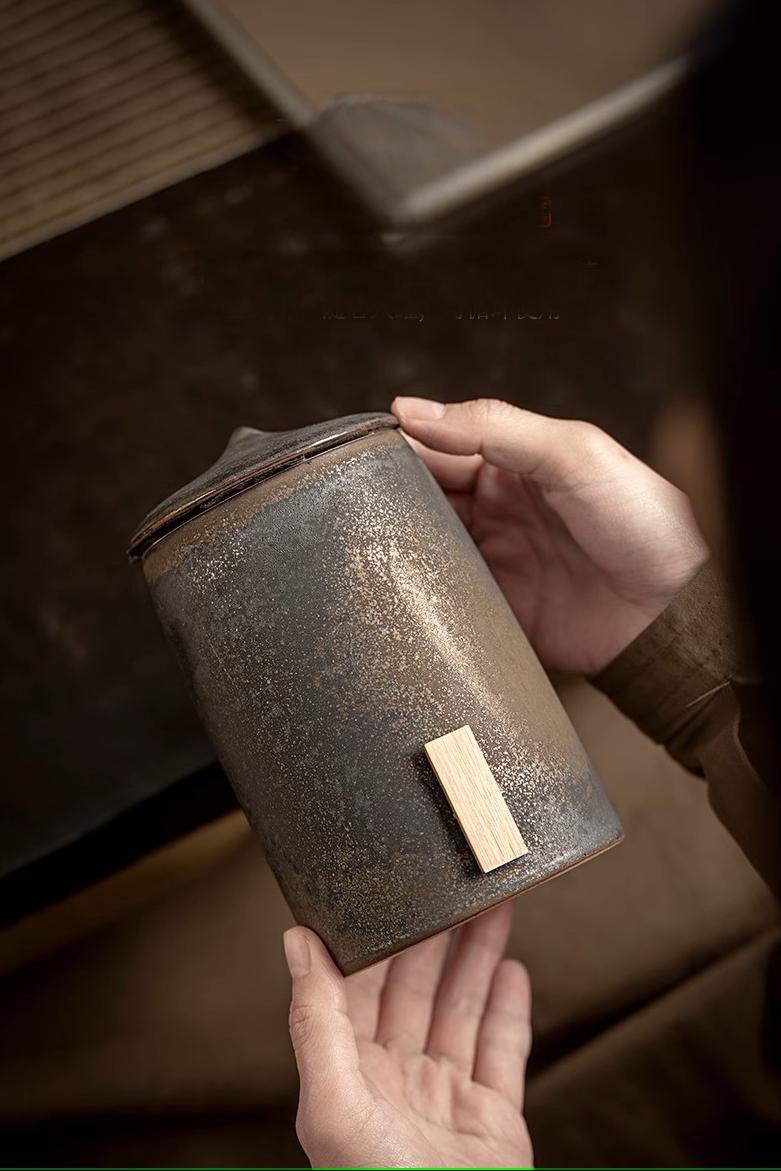 Vintage Style Large Capacity Airtight Ceramic Tea Caddy / Tea Can