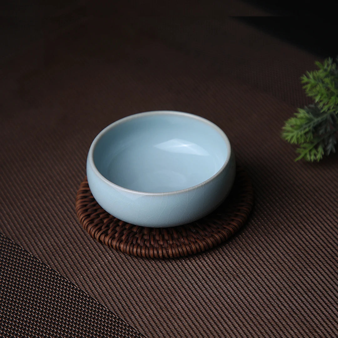 Song dynasty style Ru porcelain Pu'er tea bowl showing living crackle glaze lines