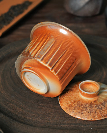 Atmospheric firing ceramic gaiwan developing unique surface characteristics from kiln environment