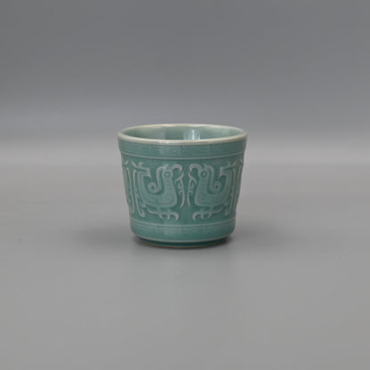 Coupe de maître Céladon Longquan bleu céleste à six phénix totem