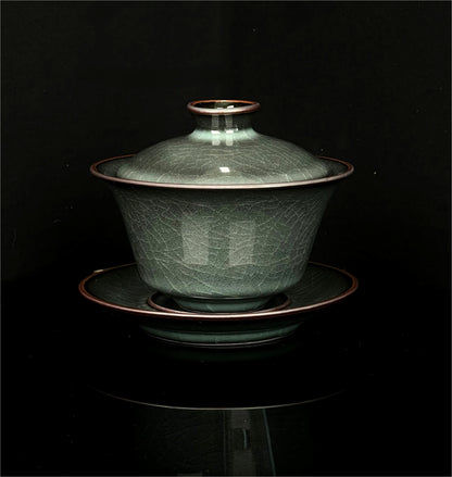 Bol à thé en céladon de Longquan (Gaiwan) argile ferreuse vert foncé