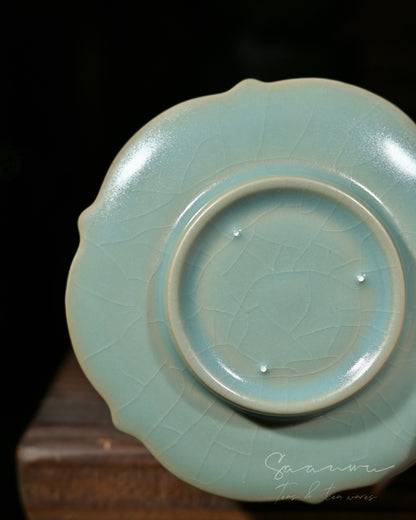 Heritage Chinese ceramic gift set, Ru‑inspired sky‑blue cup and saucer for housewarming and ceramic lovers