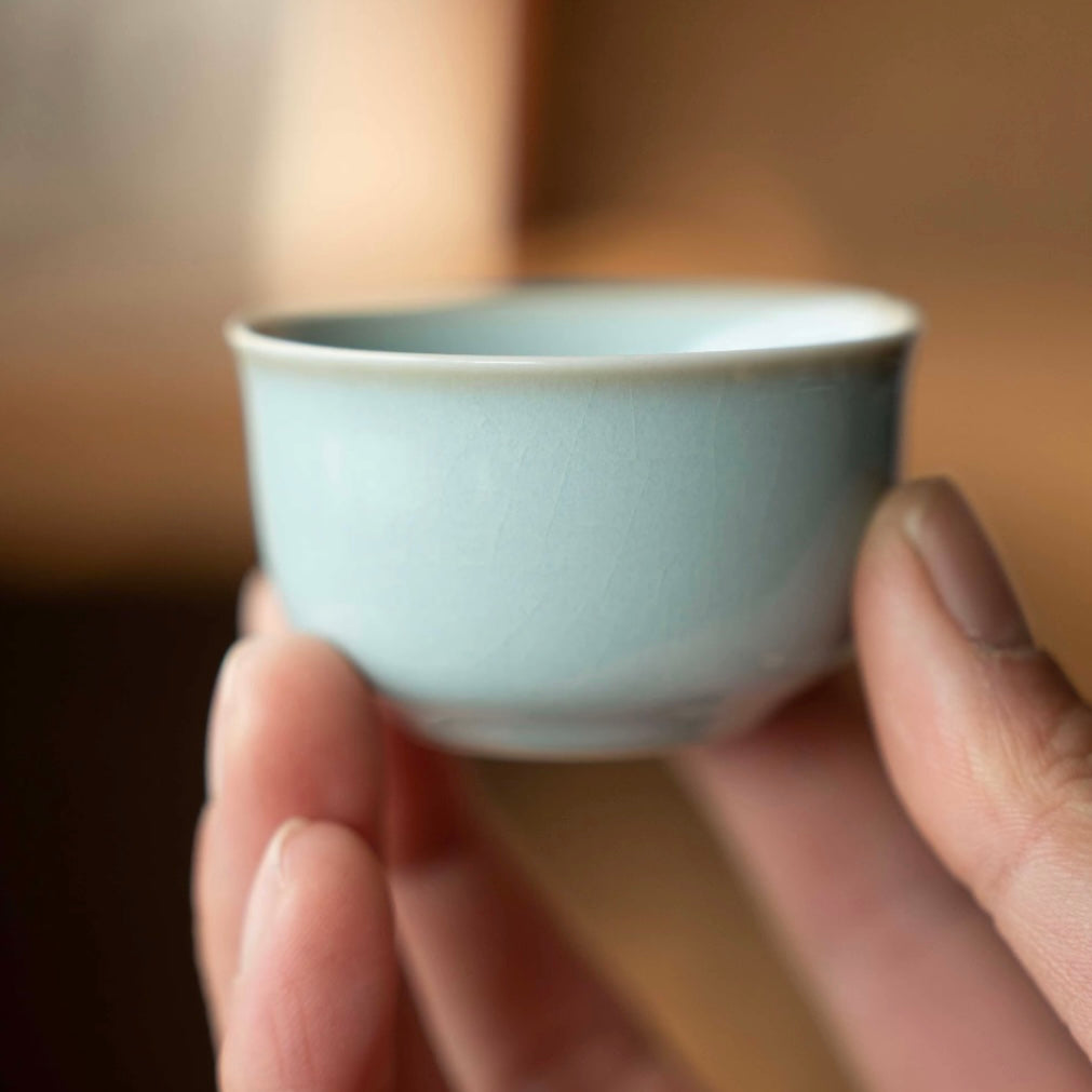 Ru-Ware (Ruyao) Nägelstütz-Technik Xi Shi Teekanne Himmelblau