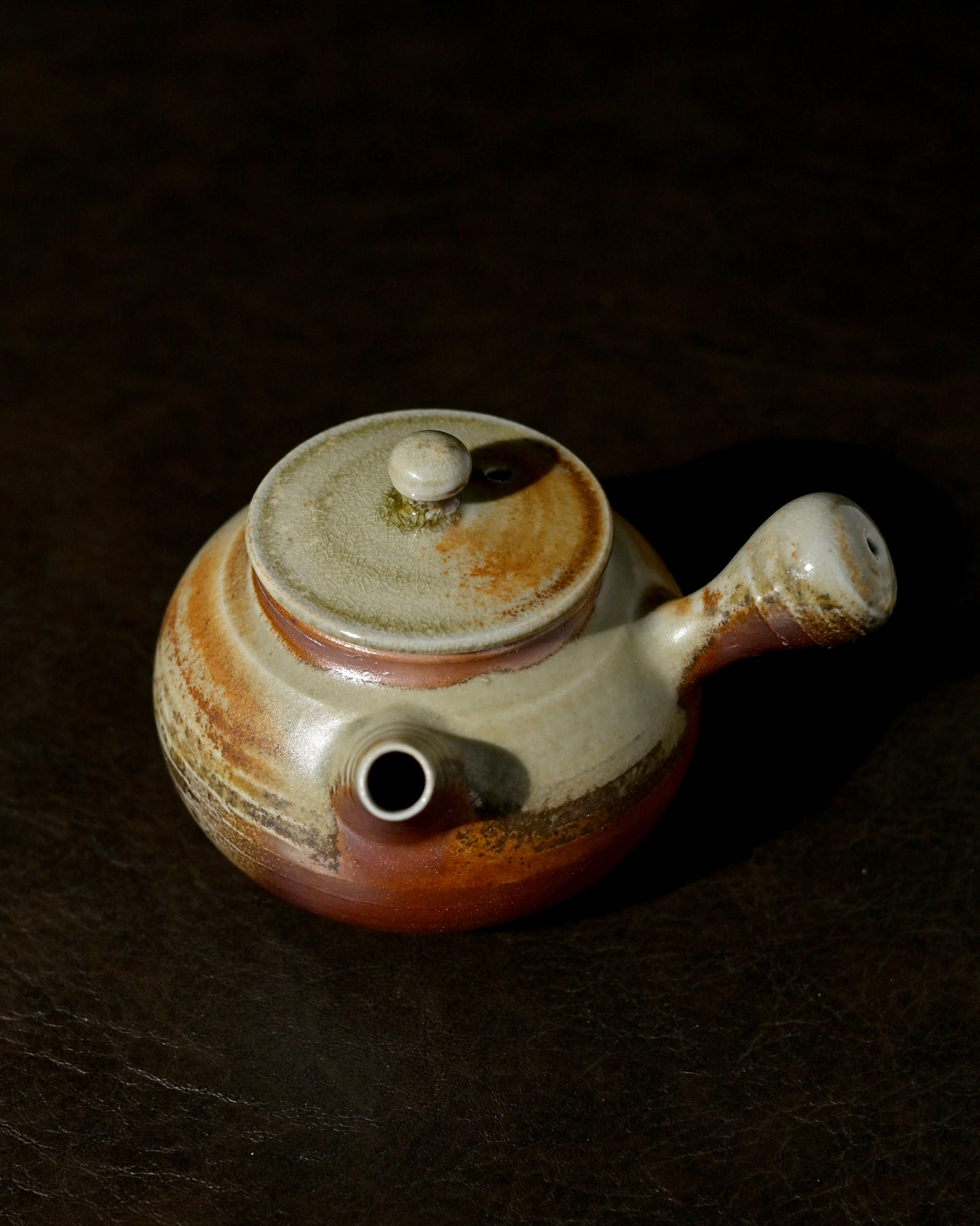 Compact tea ritual vessel ideal for concentrated brewing of high-mountain oolong tea