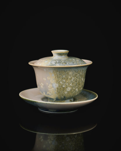 Accidental coloured ceramic tea set