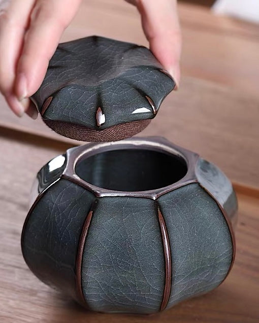 400ml iron clay tea storage container with glossy glazed finish and matte crackle texture combination
