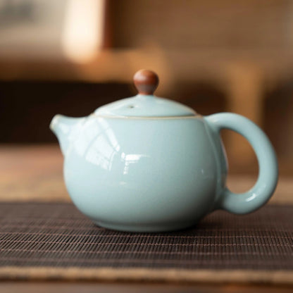Ru-Ware (Ruyao) Nägelstütz-Technik Xi Shi Teekanne Himmelblau