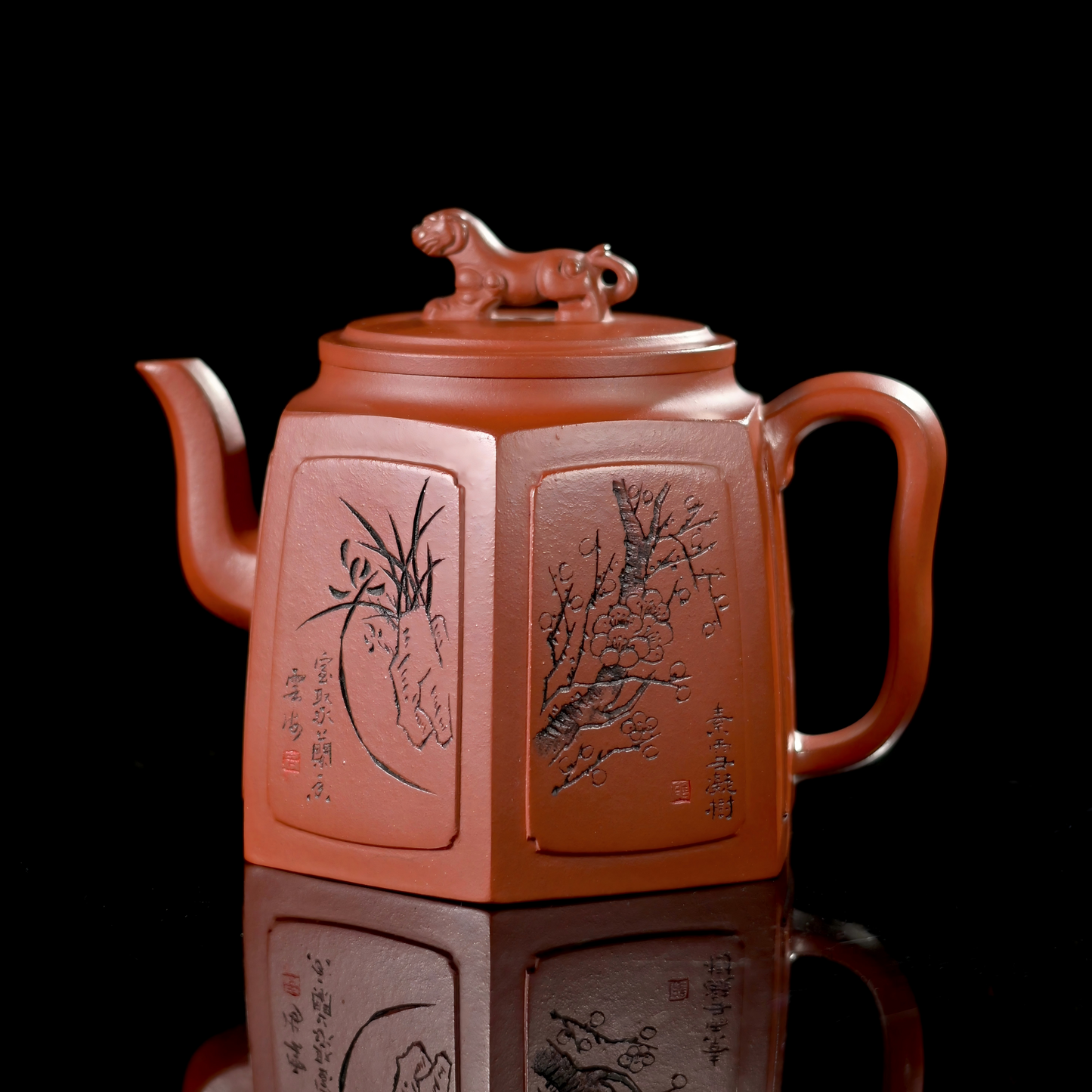 Handmade Yixing Zisha six-sided teapot with unique Jaguar lid design