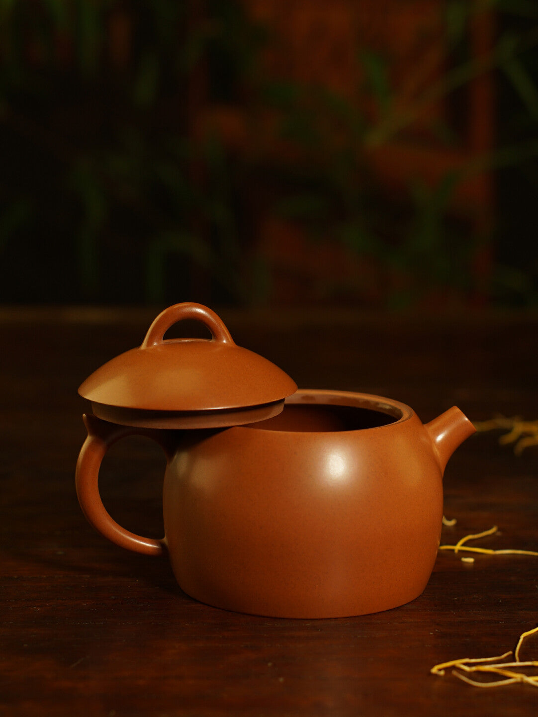 Yunnan Jianshui Purple Clay Handmade Original Ore Zisha ‘‘Qin Quan’’ Teapot