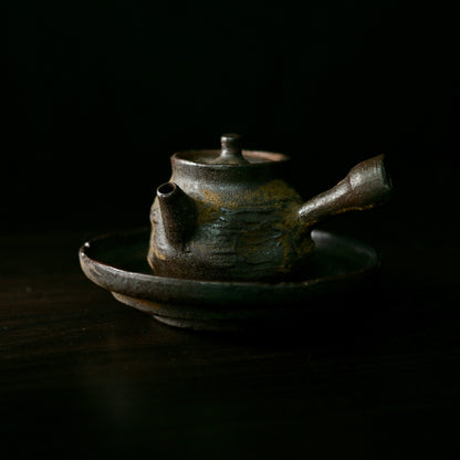 High-fired coarse clay ceramic achieving durable vitrification through traditional wood kiln techniques