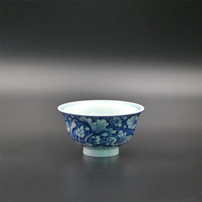 Blau-weißes Porzellan Gastgeber Teetasse mit Lotus Teich und Reiher Design