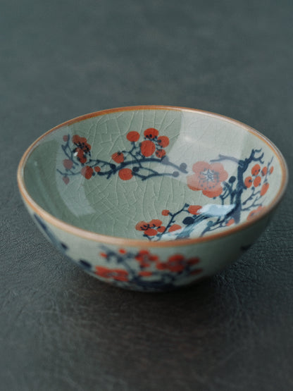 Jingdezhen Handbemalte Pflaumenblüte Unterglasur Pu-Erh-Teetasse / Teekanne