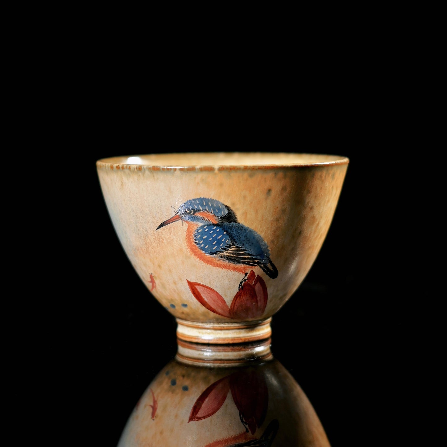 Jingdezhen hand-painted classical Chinese bird and flower design teacup