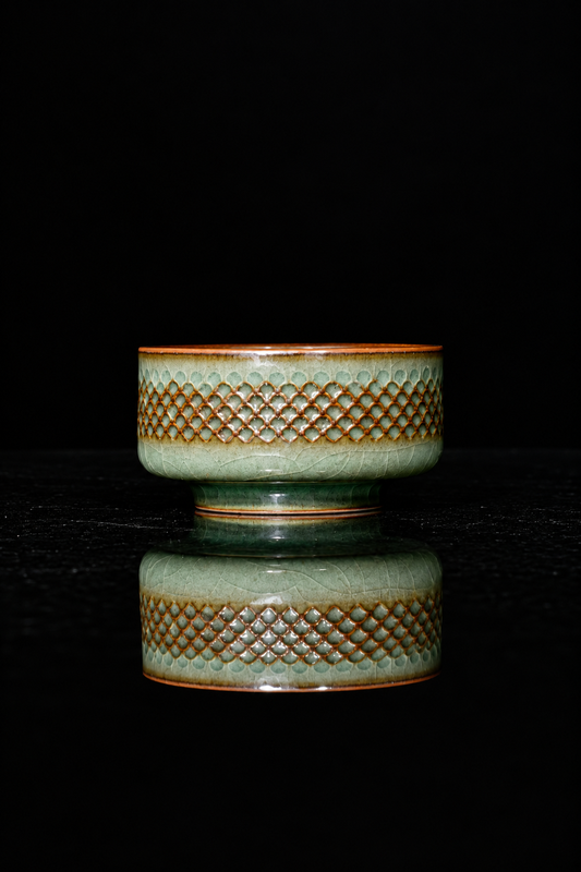Longquan Celadon Ge Kiln Iron-Clay Linglong porcelain Teacup 100ml