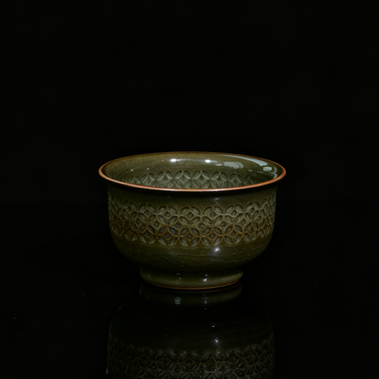 Longquan Celadon "Ge" Kiln Iron-Clay linglong porcelain Teacup 110ml