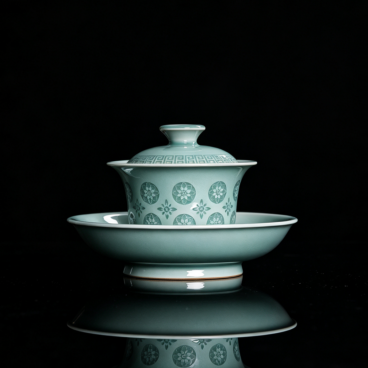 Handcrafted Longquan celadon 180ml gaiwan in powder green glaze with translucent pierced floral Linglong motif