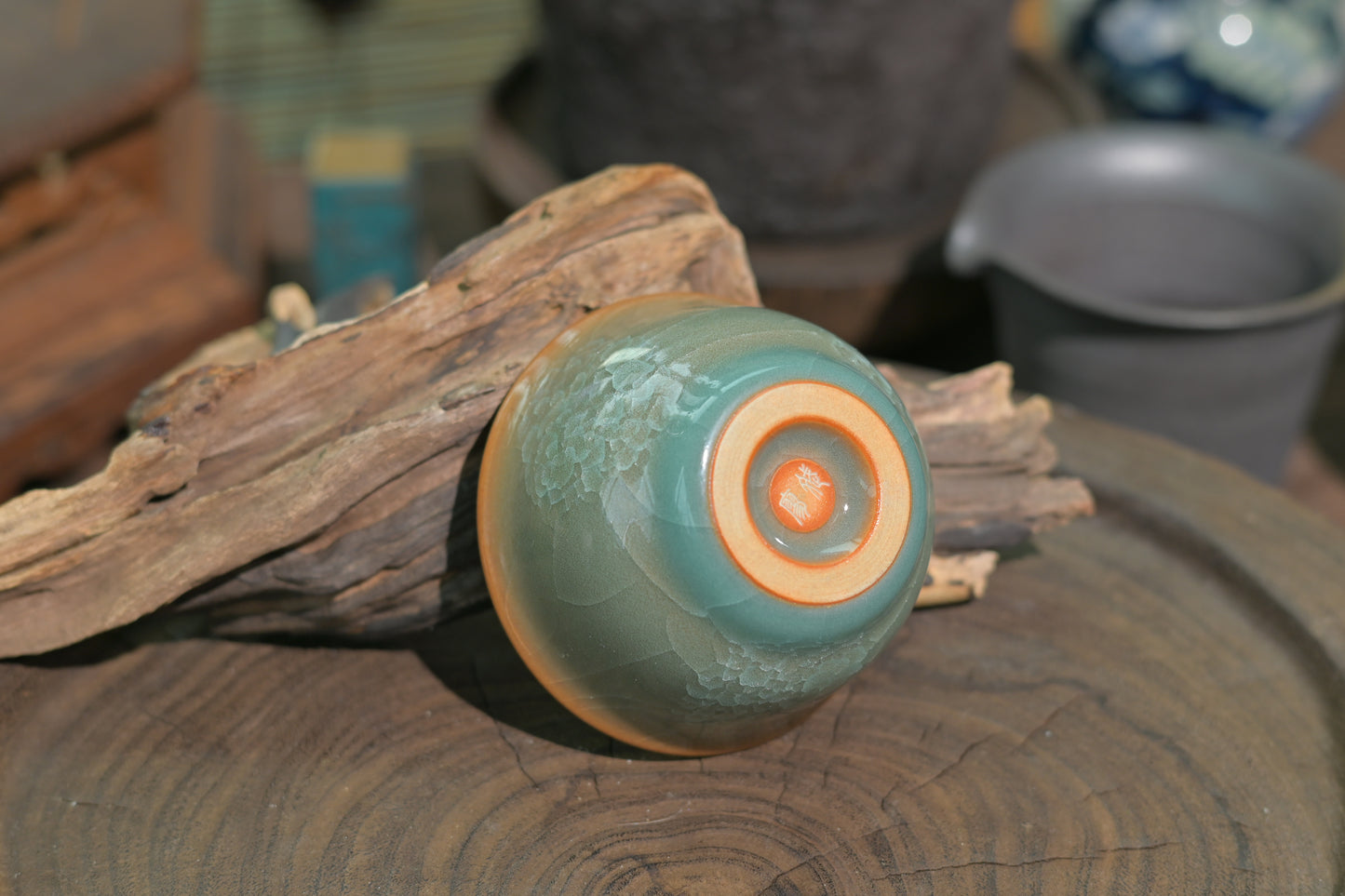 Longquan Celadon Ice-Crackle Master Cup