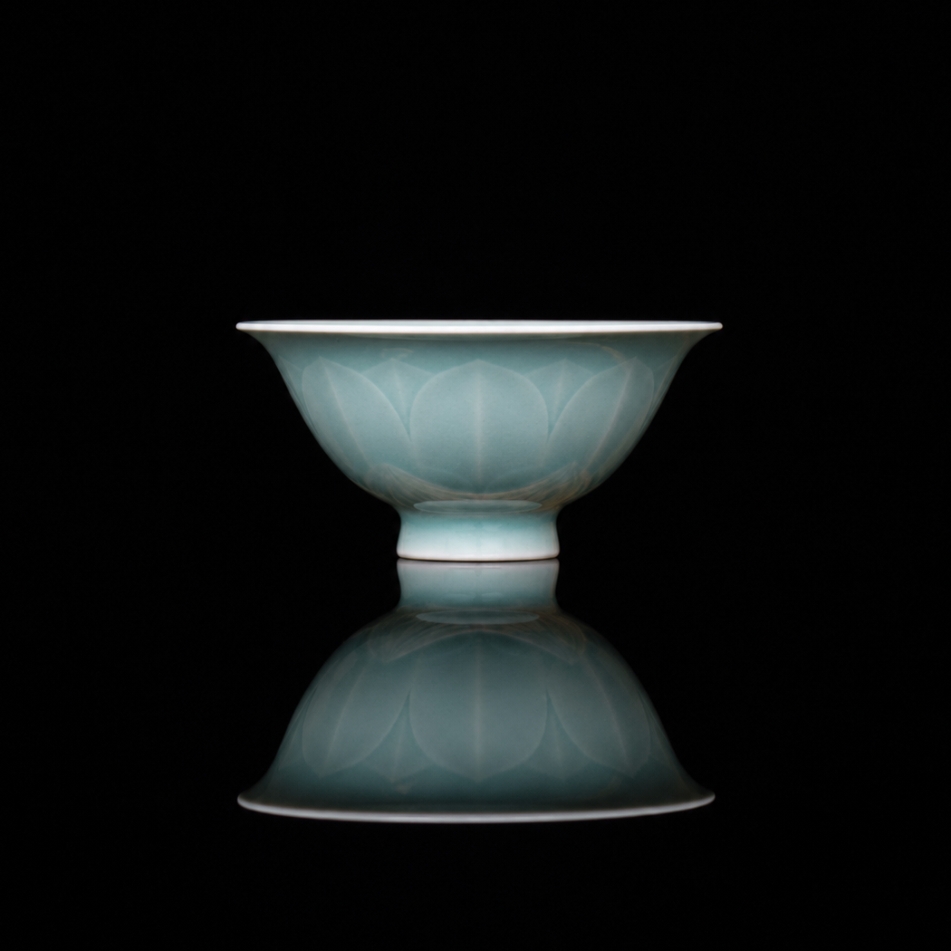 Longquan Celadon Thin Translucent Lotus Petal Tea Cup