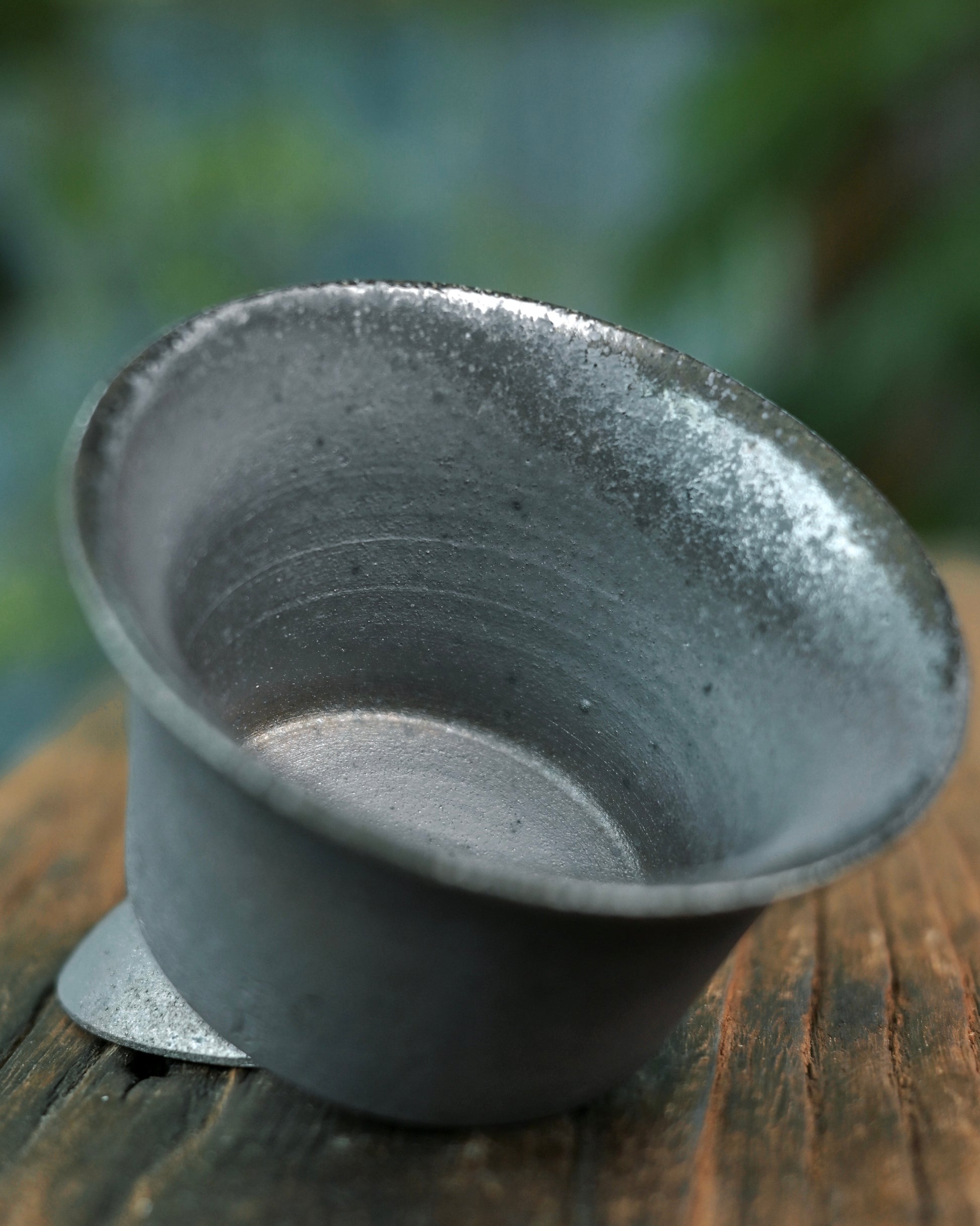 Natural ash deposits formed during 72-hour pine wood firing at 1300°C