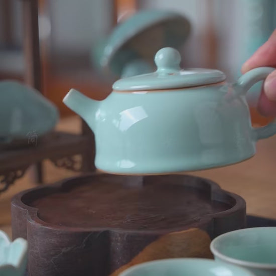 Lifestyle banner shot of the complete Ru Kiln Sky-Cyan Gongfu Tea Set ready for tea tasting.